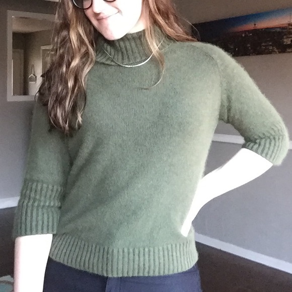 Green Quarter-Sleeve Turtleneck - Picture 2 of 4
